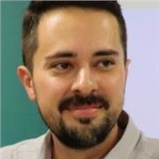 Professor de Sociologia com experiência no ensino médio